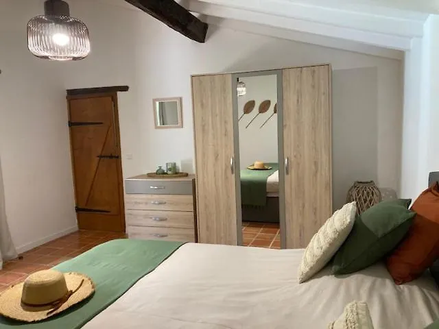 Dom wakacyjny De Merugat Valeilles